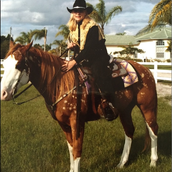 Meet your shopper n posher - Picture 7 of 16